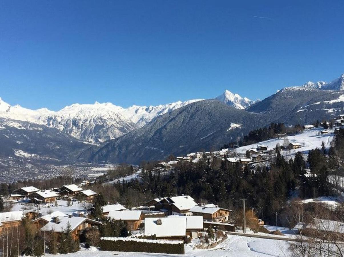 Luxury 2 Bedroom Apartment With View Of Mont Blanc Комблу Экстерьер фото
