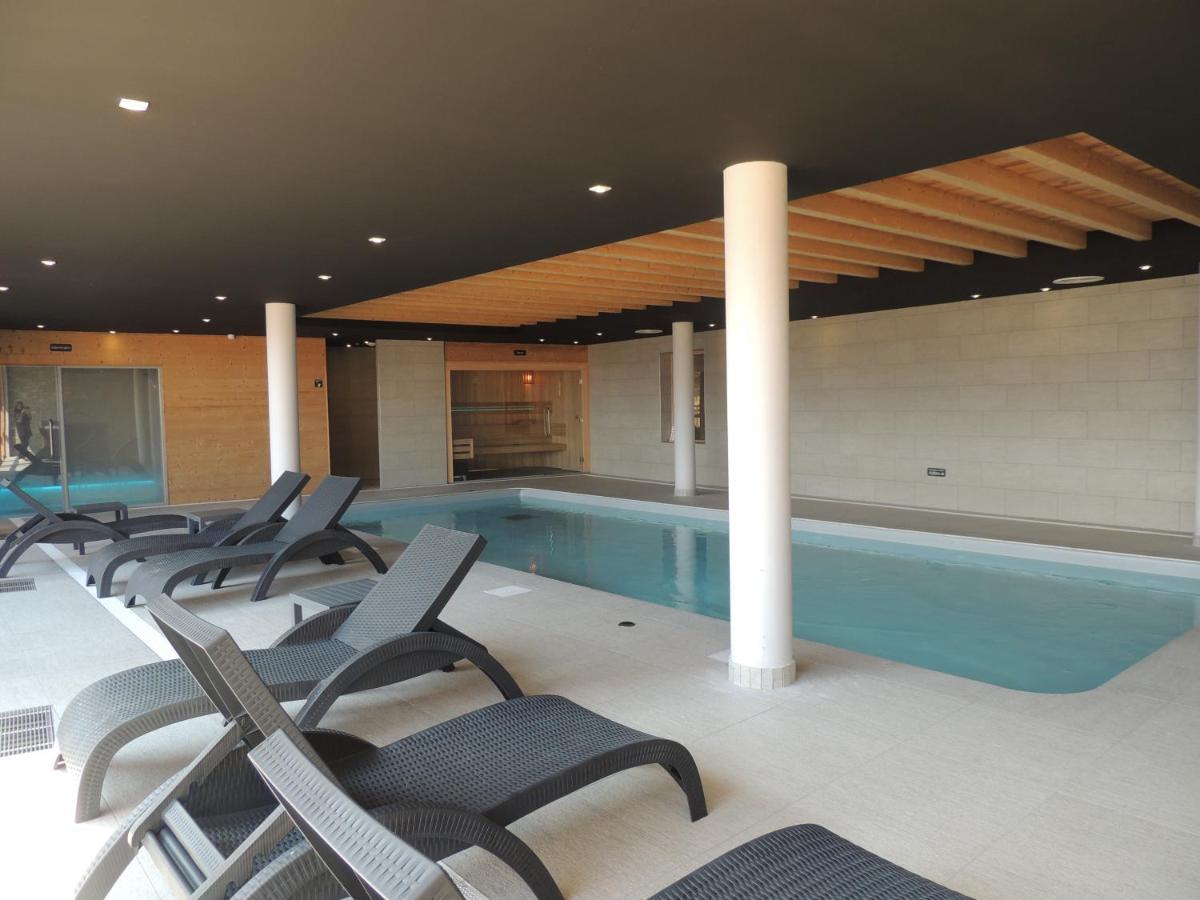 Luxury 2 Bedroom Apartment With View Of Mont Blanc Комблу Экстерьер фото