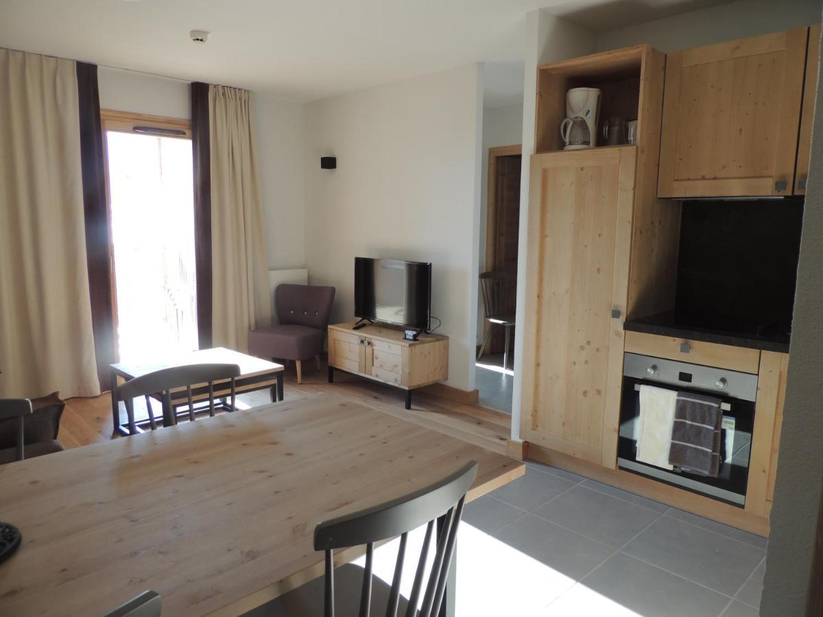 Luxury 2 Bedroom Apartment With View Of Mont Blanc Комблу Экстерьер фото