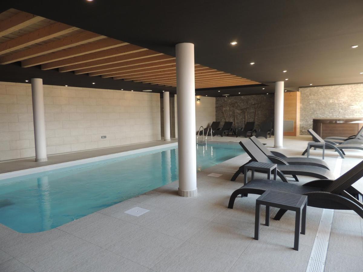 Luxury 2 Bedroom Apartment With View Of Mont Blanc Комблу Экстерьер фото